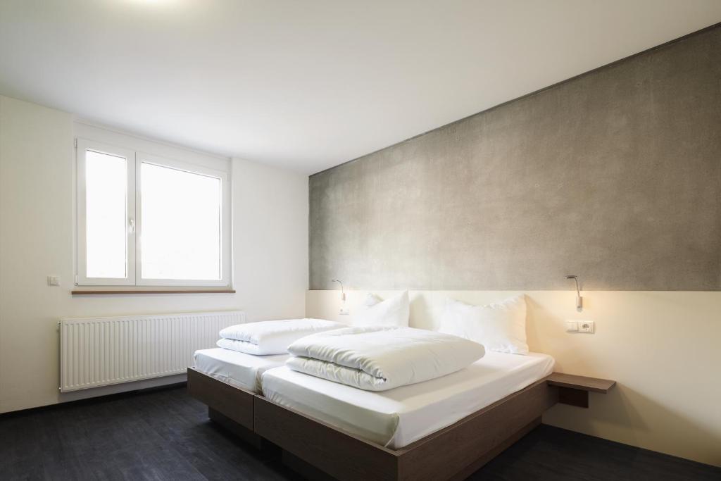 A2 Hotels פלוכינגן חדר תמונה