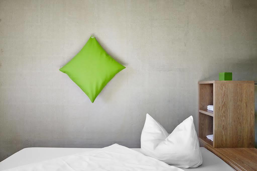 A2 Hotels פלוכינגן מראה חיצוני תמונה